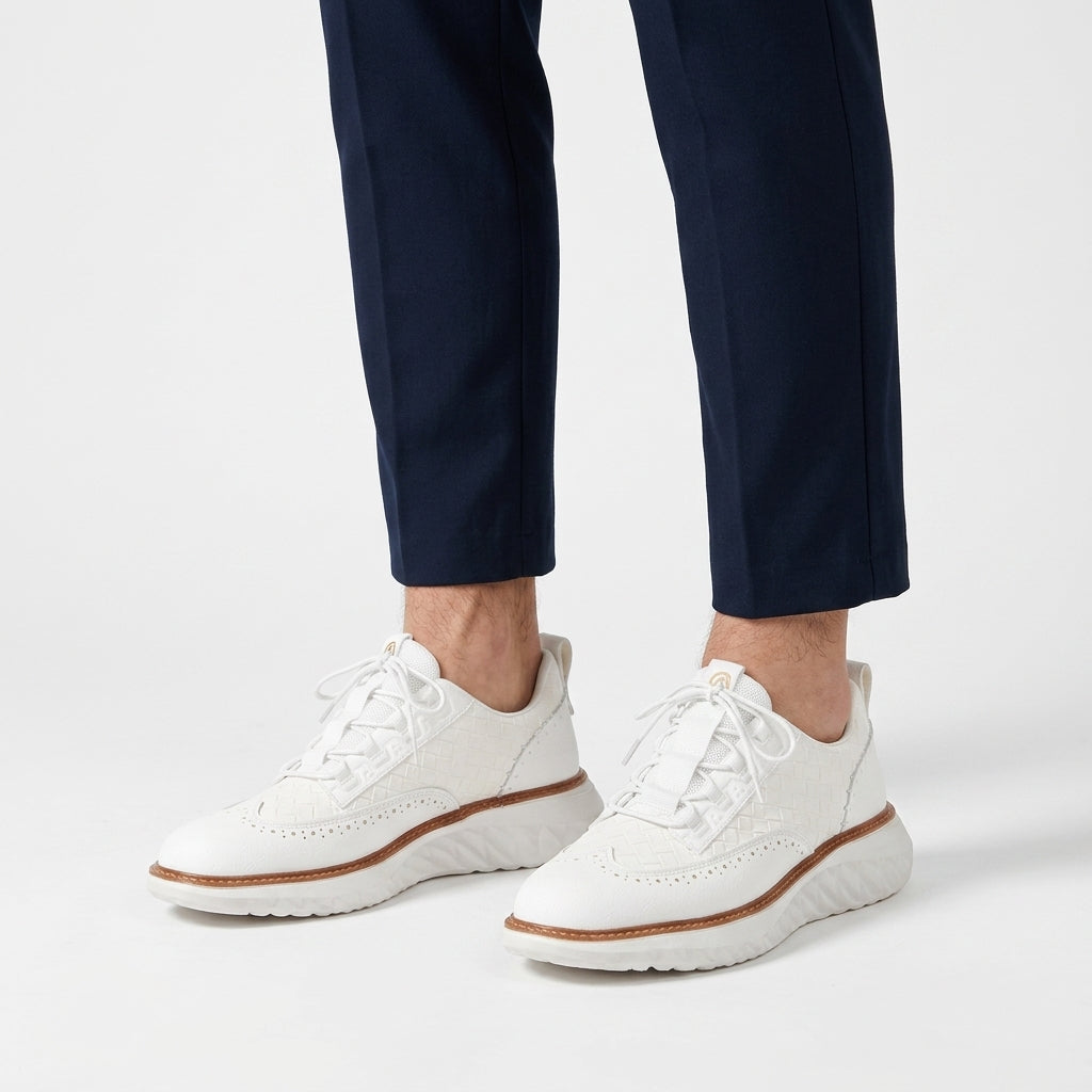 Baskets en cuir véritable à silhouette épurée