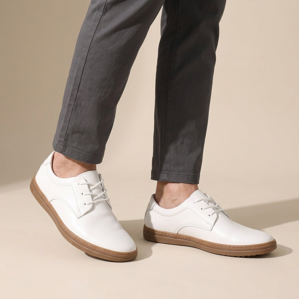 Chaussures à lacets avec semelle contrastée pour hommes