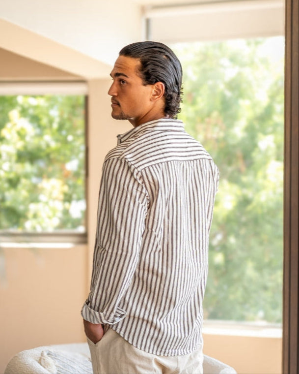 Chemise rayée avec manches longues pour hommes