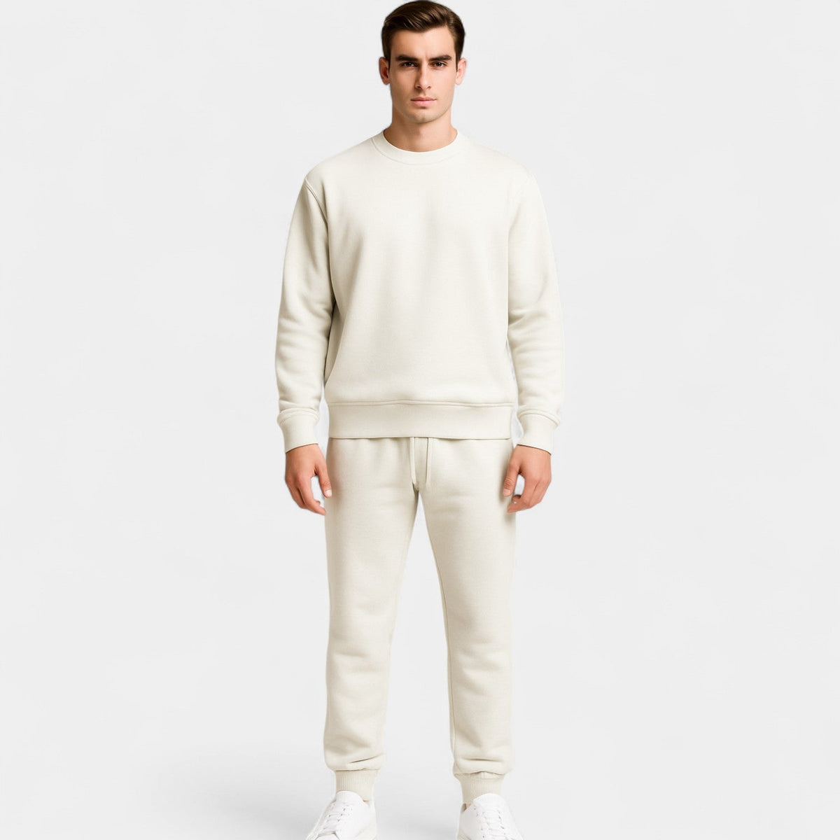 Ensemble survêtement homme minimaliste