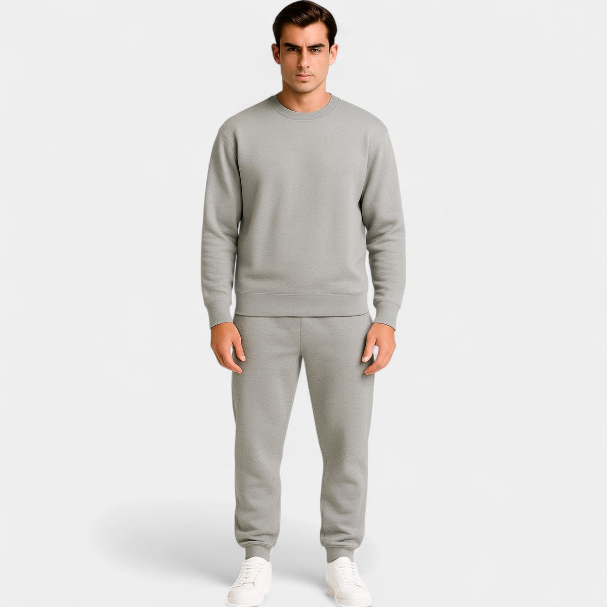 Ensemble survêtement homme minimaliste