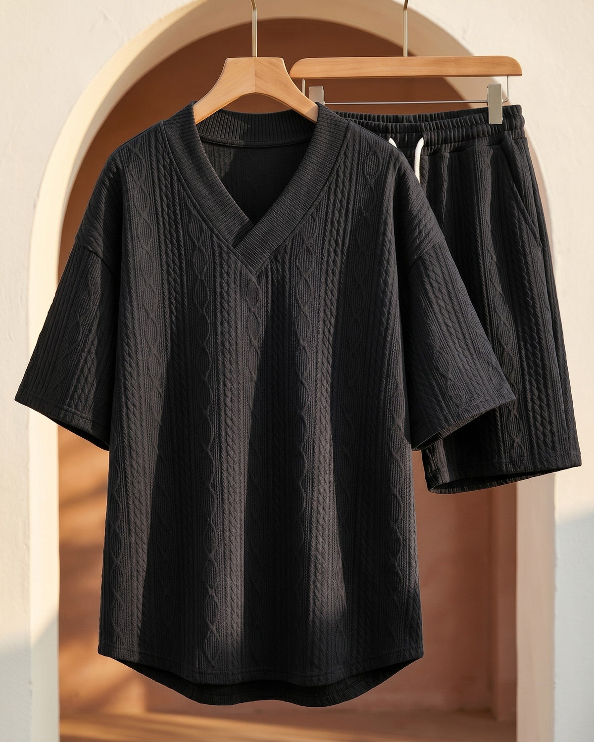 Ensemble tricoté avec col v et short pour hommes